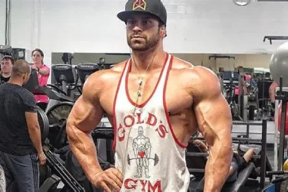 Bradley Martyn Net Worth – 2026