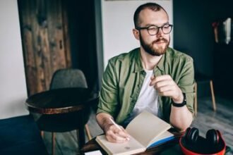 Effective Ways to Develop Strong Analytical and Essay Writing Skills