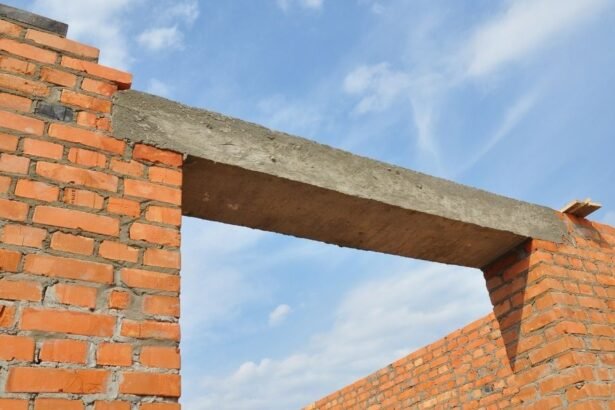 The Pros & Cons of Using Concrete Lintels in Construction